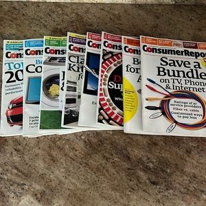 Like New 8 Consumer Reports Magazines. Lot 2010.